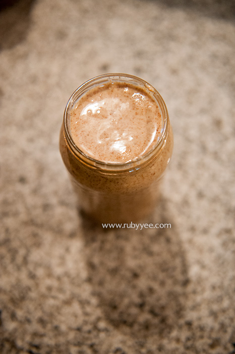 Almond Butter Recipe by www.rubyyee.com